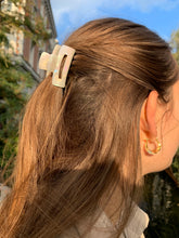 Lade das Bild in den Galerie-Viewer, Paui Hair Clip
