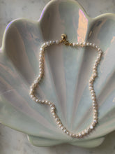 Lade das Bild in den Galerie-Viewer, Midi Freshwaterpearl Choker
